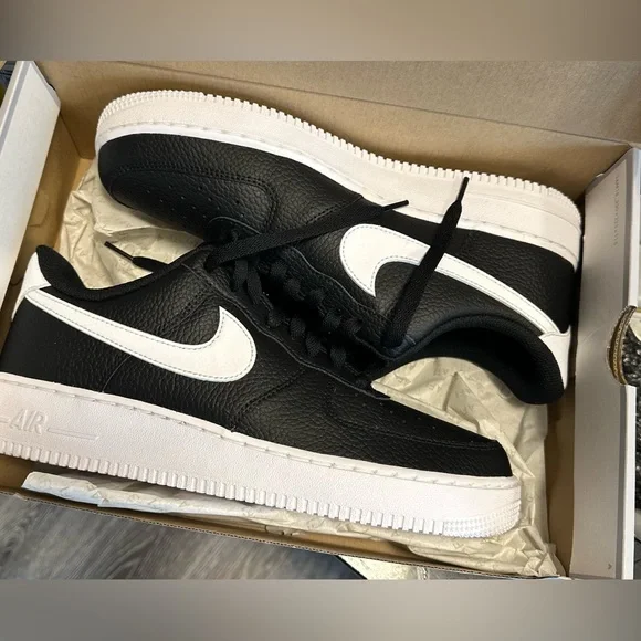 Nike | Shoes | Mens Size Never Worn Per My Son They Run A  display picture 2